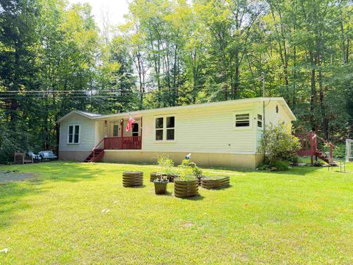 18 Algonquin Rd, Enfield, NH, 03748-3822 | Card Image