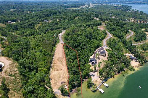 74 Clear Point Trl, Dandridge, TN, 37725 | Card Image