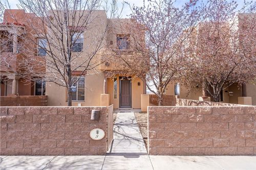 9 E Saddleback Mesa, Santa Fe, NM, 87508-2194 | Card Image