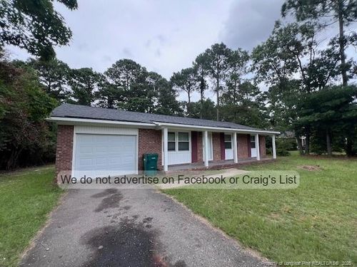 321 Baylor Dr, Fayetteville, NC, 28306-8401 | Card Image