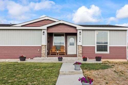 1036 E Airport Rd, Panguitch, UT, 84759-7717 | Card Image
