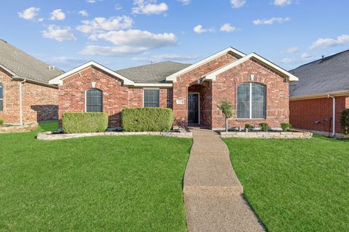 5104 Avery Ln, McKinney, TX, 75070-4683 | Card Image