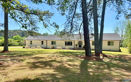2711 West Chapel Hill Road, Decatur, AL, 35603 | Card Image