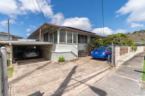 a-3387 Pakui St, Honolulu, HI, 96816-2818 | Card Image