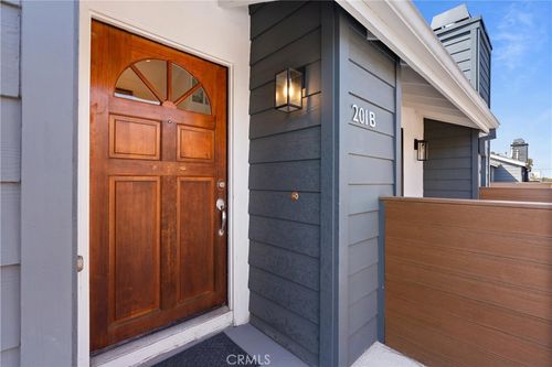 apt-201b-345 Avocado St, Costa Mesa, CA, 92627-5644 | Card Image