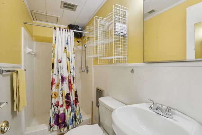 31-web-or-mls-Rogers Rd-031 | Image 45