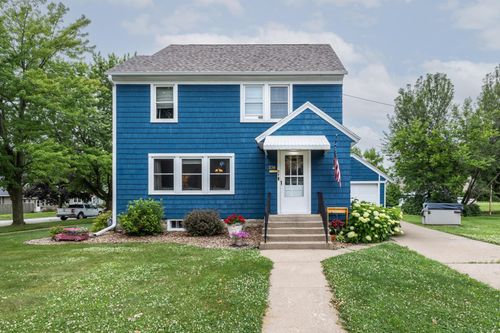 236 Alleghany Ave, Wabasha, MN, 55981-1252 | Card Image