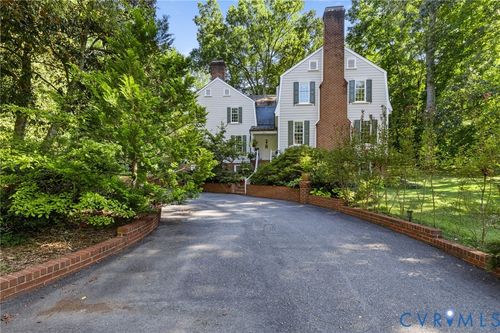 9301 Walhala Pt, North Chesterfield, VA, 23236-1343 | Card Image