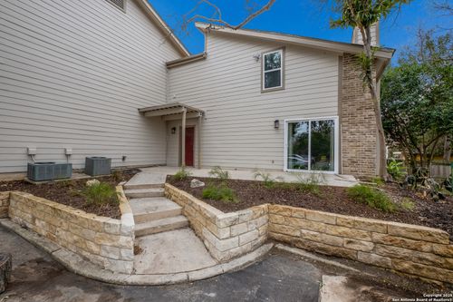 apt-209-340 Montclair St, Alamo Heights, TX, 78209-4674 | Card Image