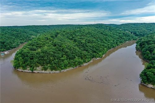 64004 222 Rd, Wyandotte, OK, 74370 | Card Image