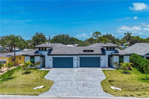 837 91st Ave, Naples, FL, 34108-2426 | Card Image