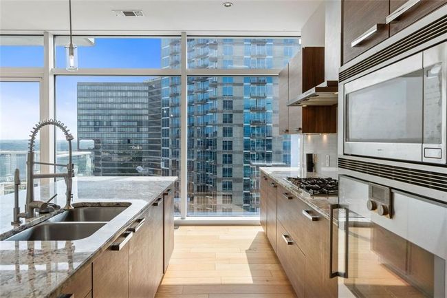 UNIT-2501 - 45 Ivan Allen Jr Blvd Nw, Condo with 2 bedrooms, 3 bathrooms and 2 parking in Atlanta GA | Image 7
