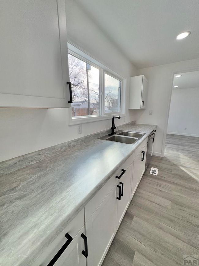 433 Grove Ave, House other with 5 bedrooms, 2 bathrooms and 2 parking in Las Animas CO | Image 10