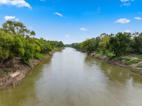 2662 Private Road 1195, Midway, TX, 75852-4751 | Card Image