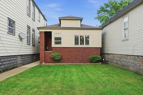1537 Myrtle Ave, Whiting, IN, 46394 | Card Image