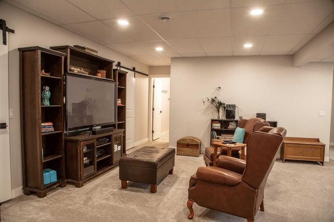 19125 Township Road 1104, House other with 5 bedrooms, 3 bathrooms and 10 parking in High Level AB | Image 31
