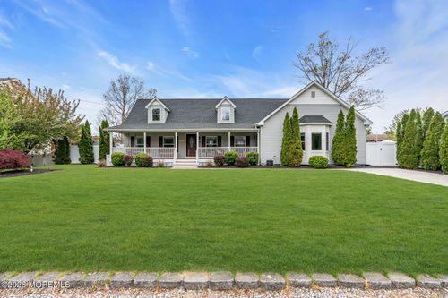 1605 1st Ave, Toms River, NJ, 08757-3524 | Card Image