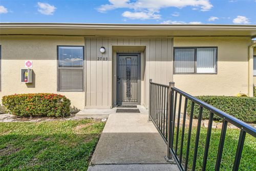2703 60th Avenue Plz N, BRADENTON, FL, 34207-4414 | Card Image