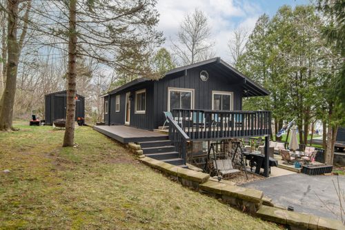 W5588 Wren St, Elkhorn, WI, 53121-7301 | Card Image