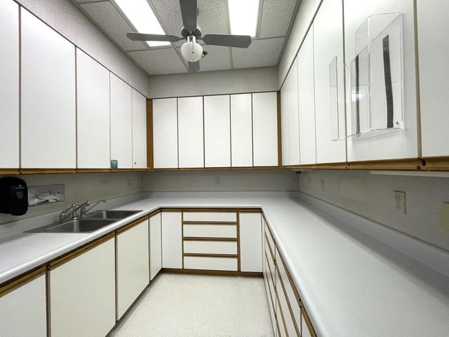 STE-1 - 2710 Eureka Way, Home with 0 bedrooms, 0 bathrooms and null parking in Redding CA | Image 21