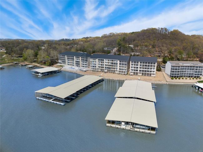 2C - 72 Sierra Bay Dr, Condo with 3 bedrooms, 2 bathrooms and null parking in Camdenton MO | Image 42