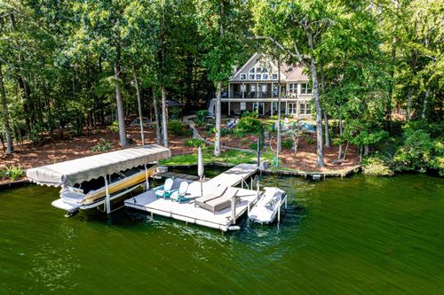 1250 Cherokee Trl, White Plains, GA, 30678-2826 | Card Image