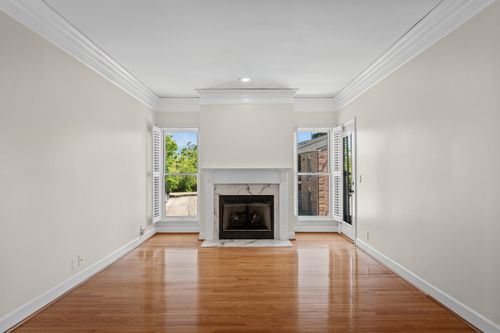 322 Sloan Rd, Nashville, TN, 37209-4640 | Card Image