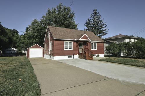 1616 Greenwood St, Red Wing, MN, 55066-3524 | Card Image