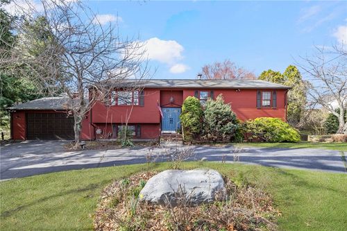 285 Randall Ave, Warwick, RI, 02889-6514 | Card Image