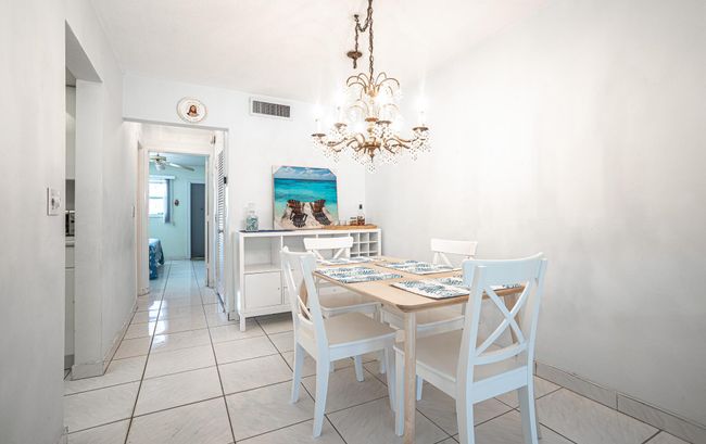 APT-107 - 419 Golden Isles Dr, Condo with 1 bedrooms, 1 bathrooms and null parking in Hallandale Beach FL | Image 12