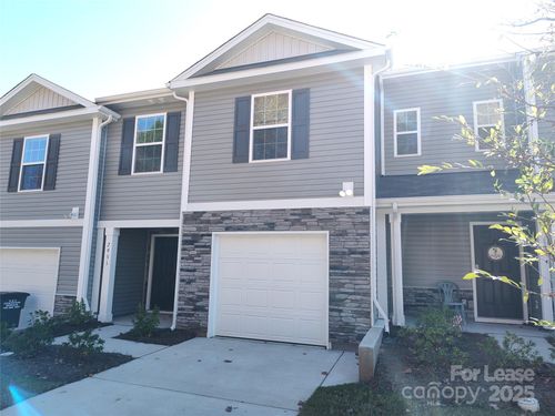 2931 Penninger Cir, Charlotte, NC, 28262-6554 | Card Image