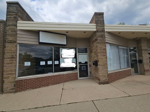 7940 W Oakton St, Niles, IL, 60714-2457 | Card Image