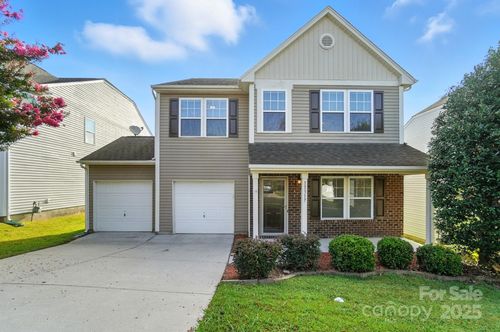 11317 Deer Chase Ln, Charlotte, NC, 28262-9167 | Card Image