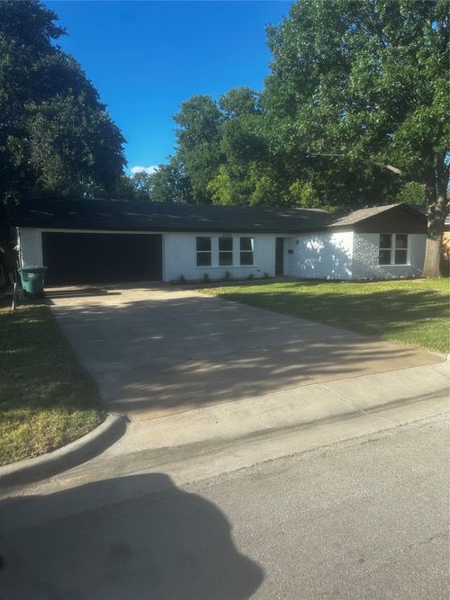 3504 Westfield Ave, Fort Worth, TX, 76133-1740 | Card Image