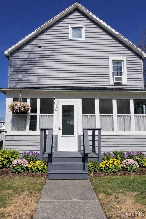 20 Scammell St, Cortland, NY, 13045-3211 | Card Image
