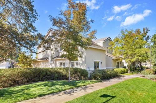 750 Shasta Oaks Ct, Roseville, CA, 95678-1275 | Card Image