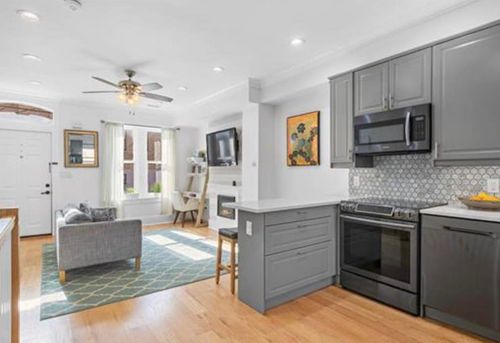 288 9th St, Jersey City, NJ, 07302-1616 | Card Image