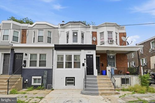 2239 S Hobson St, PHILADELPHIA, PA, 19142-1804 | Card Image
