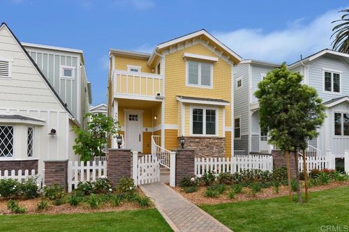 7720 Ivanhoe Ave, La Jolla, CA, 92037-4520 | Card Image