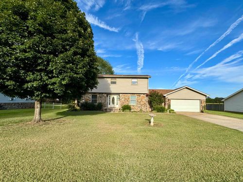 108 Murray Dr, Muscle Shoals, AL, 35661-3634 | Card Image