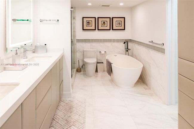 APT-306 - 600 Biltmore Way, Condo with 2 bedrooms, 3 bathrooms and null parking in Coral Gables FL | Image 30