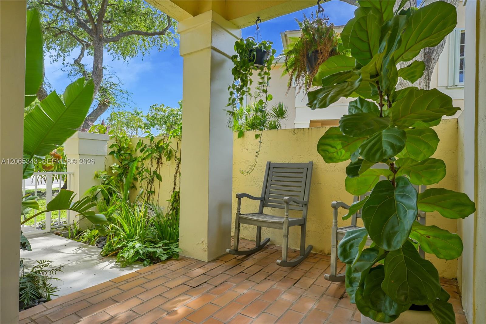 Residential Lease in Miami 3