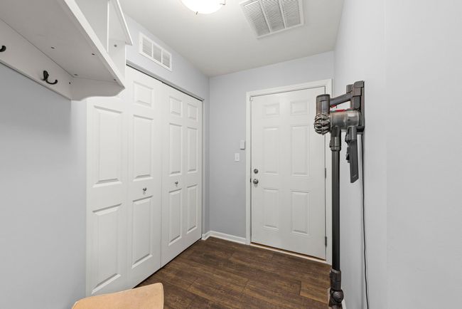 27w120 Timber Creek Dr, Townhouse with 3 bedrooms, 3 bathrooms and 2 parking in Winfield IL | Image 16