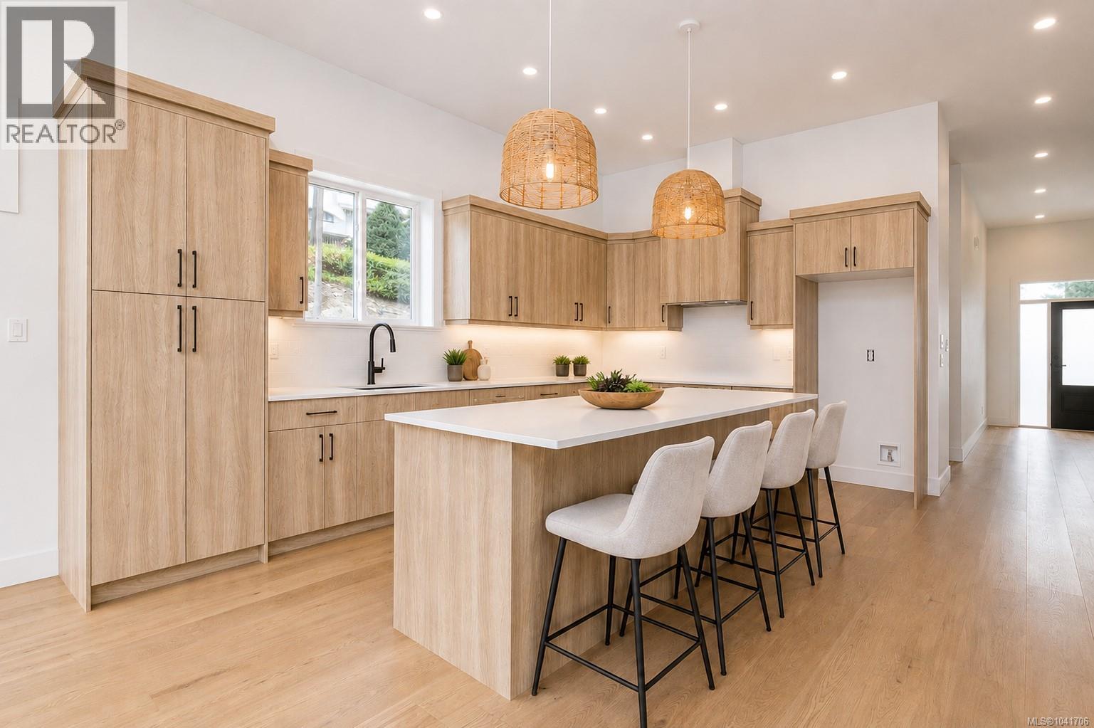Residential in Lake Cowichan 3