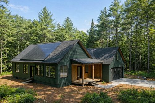 17 Eastern Lane, Standish, ME, 04084 | Card Image