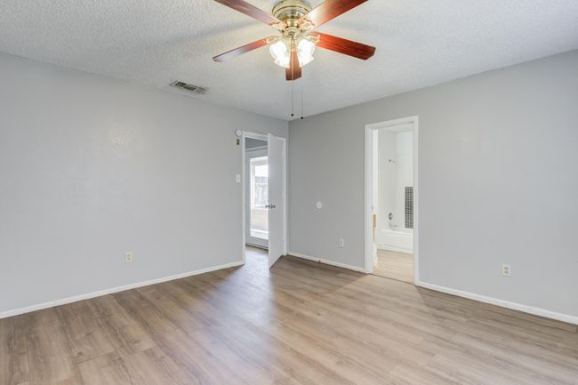 1311 80 Th St, Home with 6 bedrooms, 4 bathrooms and null parking in Lubbock TX | Image 25