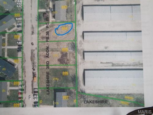 3916 Oakmont Dr, Granite City, IL, 62040-4393 | Card Image