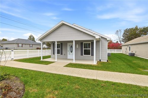 101 Jackson Way, Charlestown, IN, 47111-0018 | Card Image