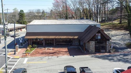 11 S Grove St, Dahlonega, GA, 30533-1279 | Card Image