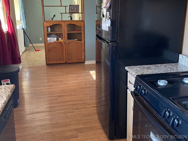 1011 10 Th St, House other with 2 bedrooms, 1 bathrooms and null parking in Cushing OK | Image 13